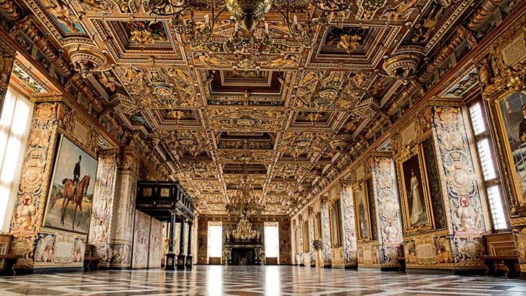 the-big-easy-tour-catheral-viking-ships-a-palace