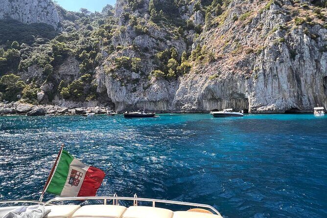 The Blue Fever: Capri island day cruise - Who Will Love This Tour?