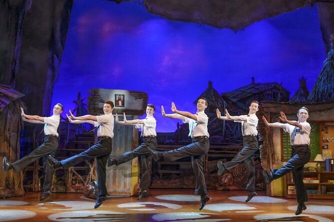 the-book-of-mormon-theater-show-in-london