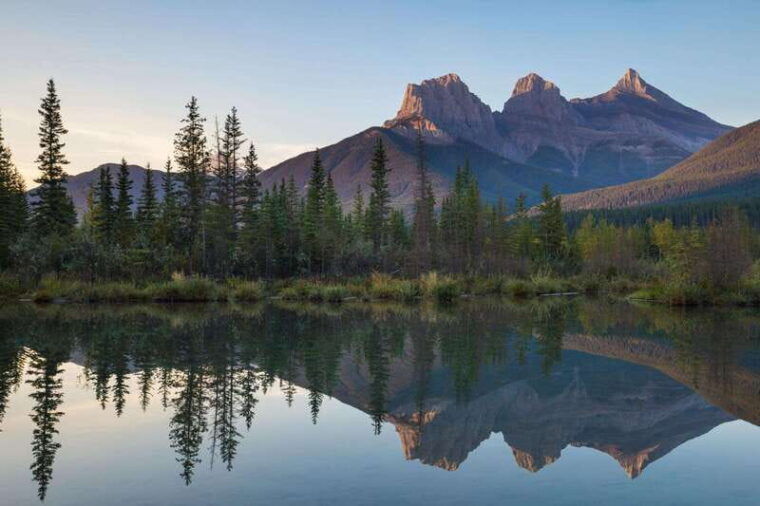 the-canmore-history-tour-cowboys-and-coal-miners-1-5h-walk