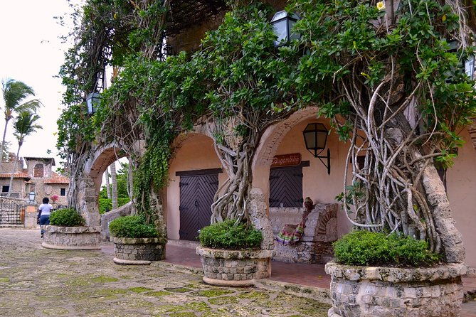 the-caves-of-wonders-altos-de-chavon