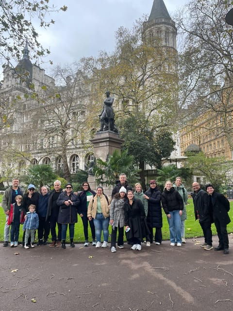 the-changing-of-the-guard-experience-with-thames-boat-ride