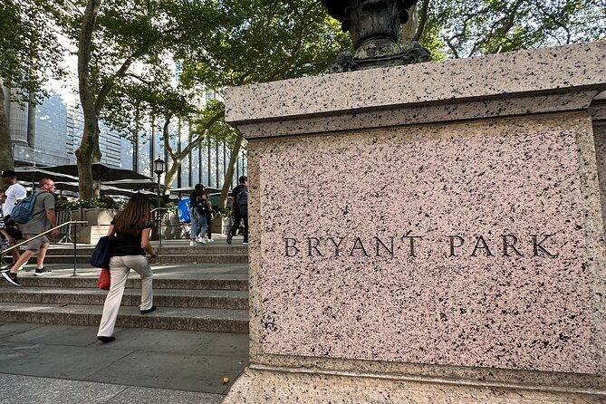 the-comedy-bus-tour-of-new-york-city