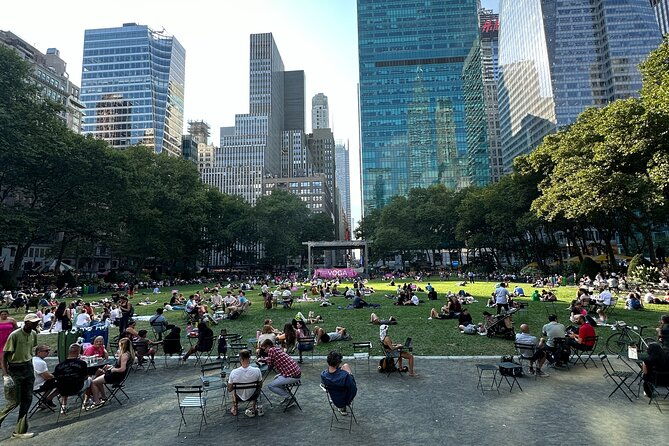 the-comedy-bus-tour-of-new-york-city