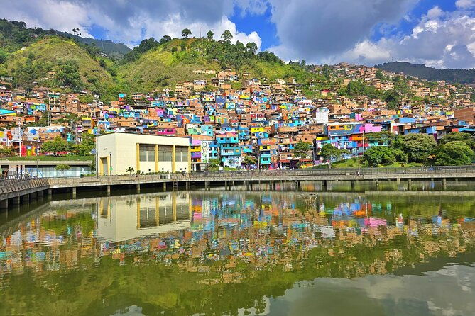the-comunas-13-3-tour-the-most-immersive-experience-in-medellin