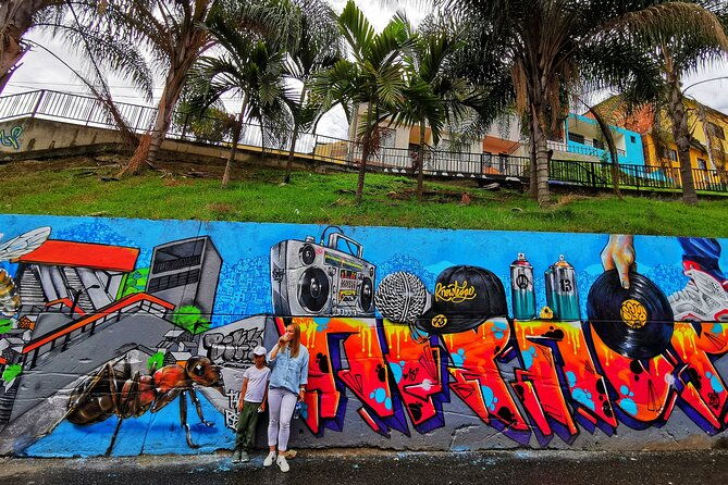 the-comunas-13-3-tour-the-most-immersive-experience-in-medellin