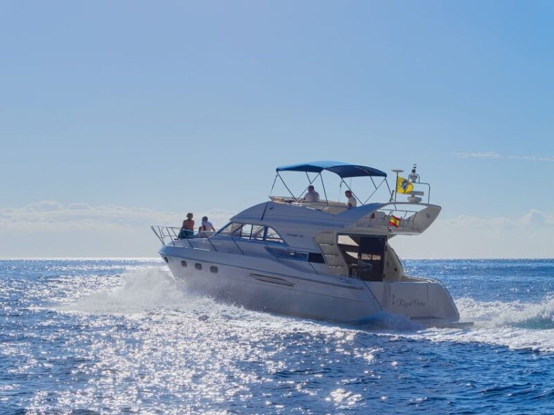 the-cookies-private-luxury-yacht-cruise-with-lunch