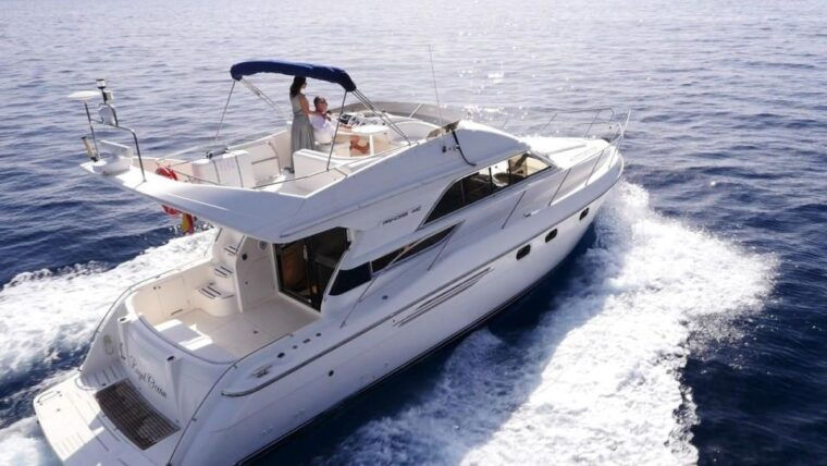 the-cookies-private-luxury-yacht-cruise-with-lunch