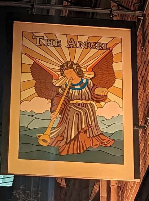 The Covent Garden Pub Walk - Exploring Covent Garden Through Its Pubs and Streets