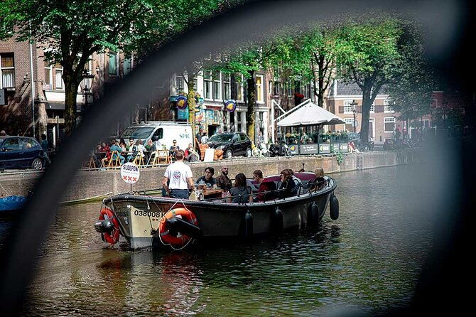 the-cozy-and-fun-canal-tour