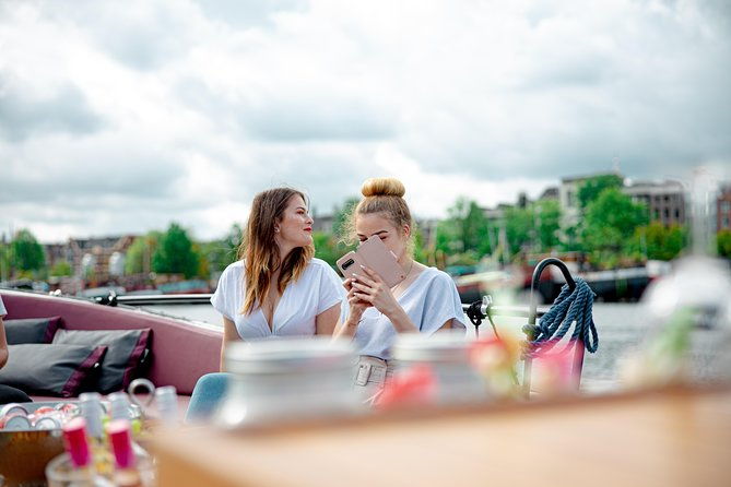 the-cozy-and-fun-canal-tour