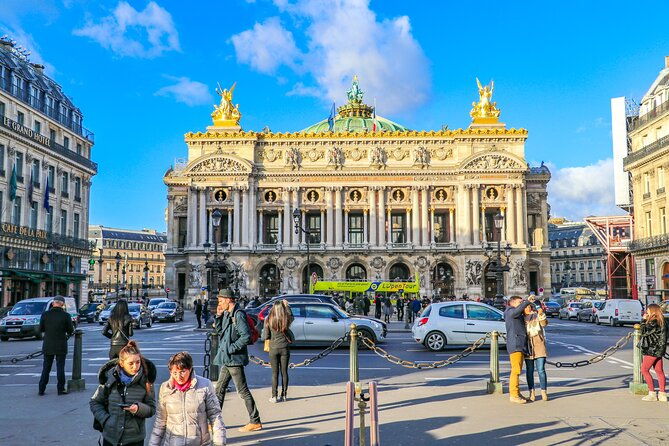 the-da-vinci-code-in-paris-follow-the-trail-with-a-local