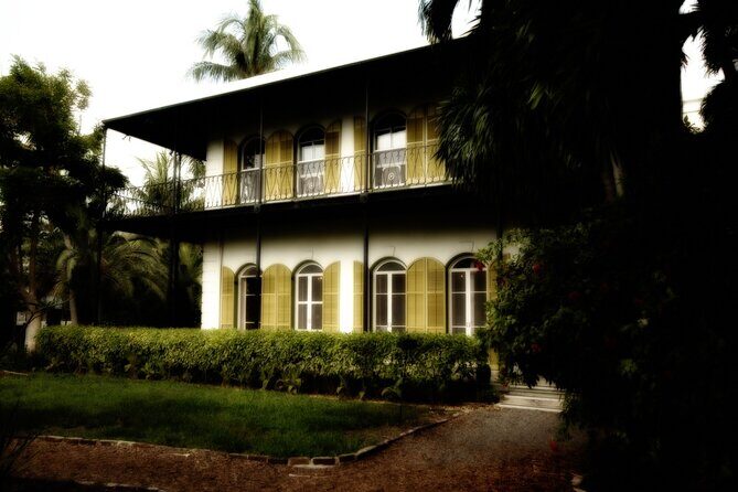 The Dark Side of Key West Ghost Tour - Key Points