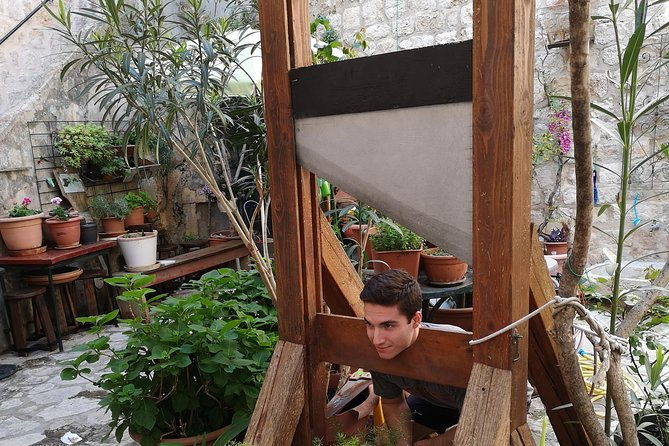 the-dark-side-of-medieval-dubrovnik-private-walking-tour