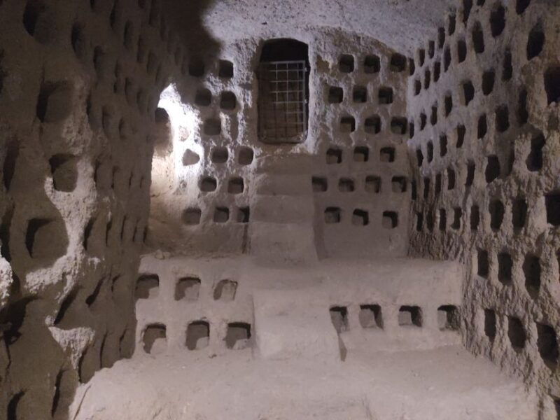 the-dark-side-of-rome-st-sebastiano-and-callisto-catacombs