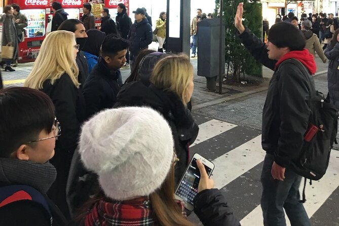 the-dark-side-of-tokyo-night-walking-tour-shinjuku-kabukicho