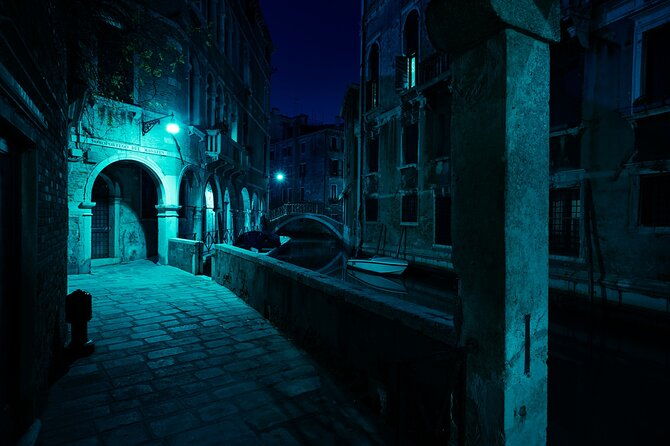 the-dark-side-of-venice-mysteries-and-legends