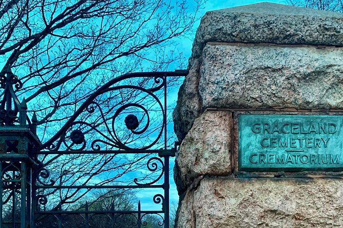 the-deep-pockets-of-graceland-cemetery-walking-tour