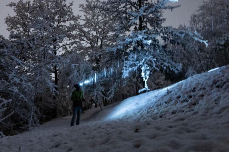 the-dolomites-at-night-with-snowshoes
