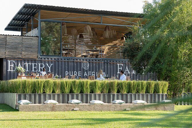 The Eatery Potjie Dinner Experience in Victoria Falls - Key Points