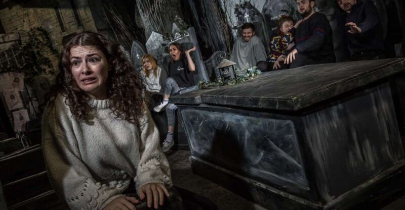 the-edinburgh-dungeon-entrance-ticket-2