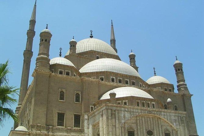 The Egyptian Museum and Old Cairo Tour - Exploring the Egyptian Museum