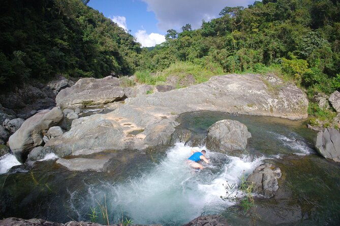 the-enchanted-pool-adventure-toro-negro