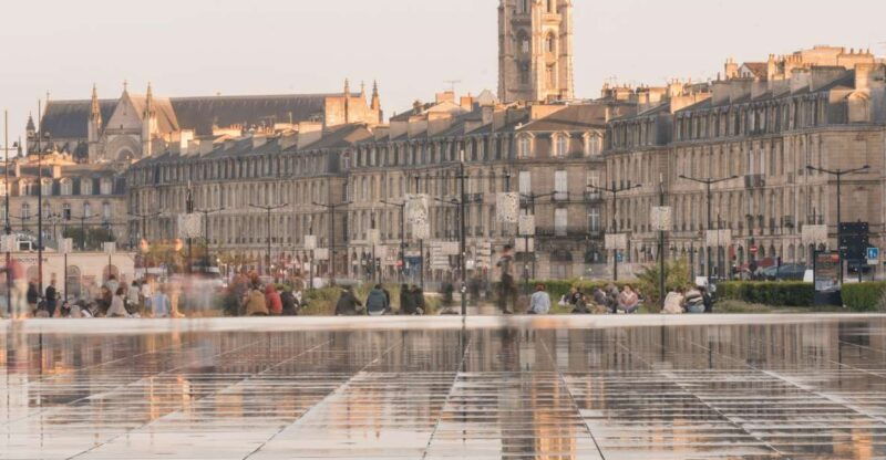 the-essential-in-bordeaux-private-tour-with-a-local-5