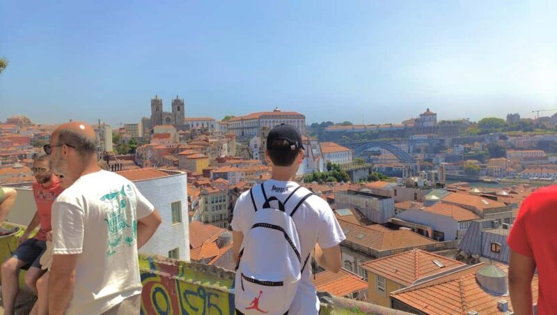 The essential private walking tour in Porto - Key Points  