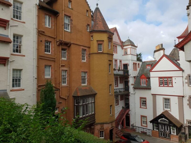 the-essentials-of-edinburgh-in-french