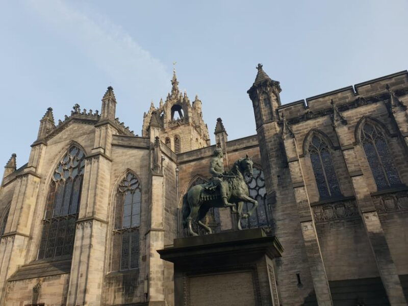 the-essentials-of-edinburgh-in-french