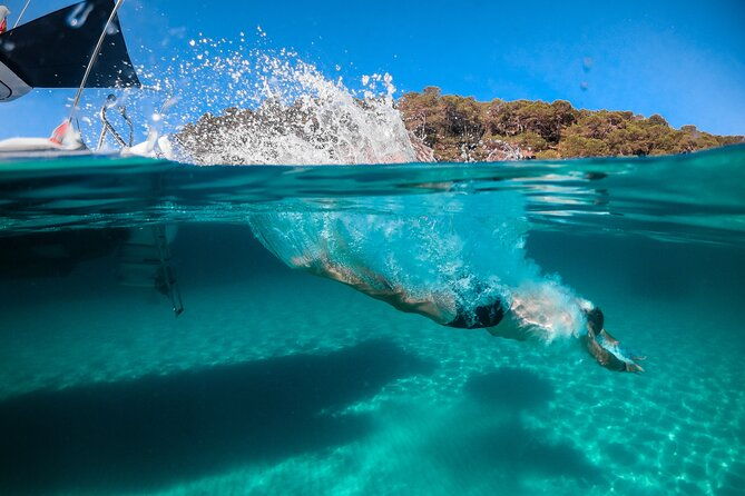 the-fastest-private-motor-yacht-in-santorini-all-inclusive-tour