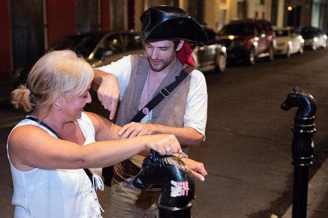 the-french-quarter-haunted-tour-small-groups