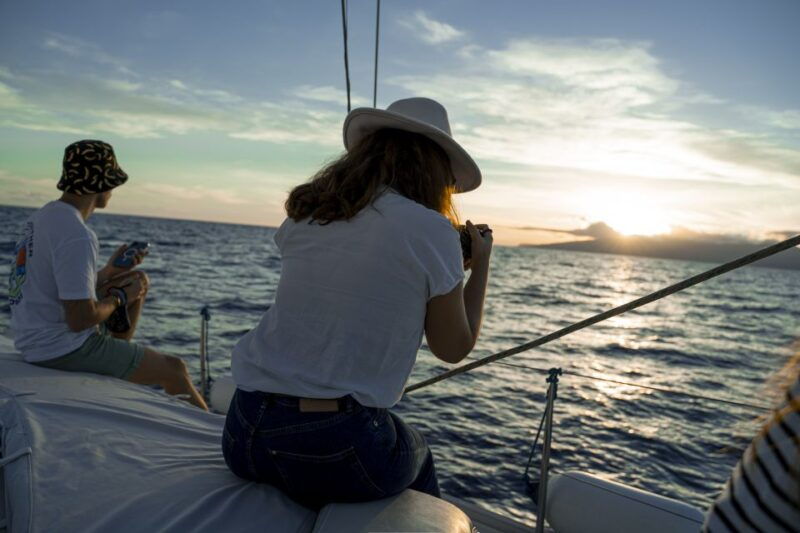 the-giants-3h-sailing-with-swimming-drink-tapas