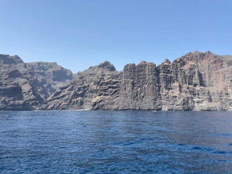 the-giants-3h-sailing-with-swimming-drink-tapas