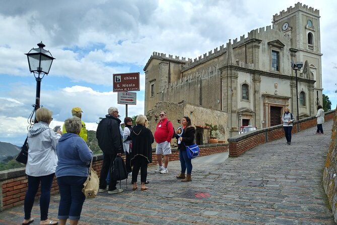 the-godfather-and-taormina-tour-from-messina