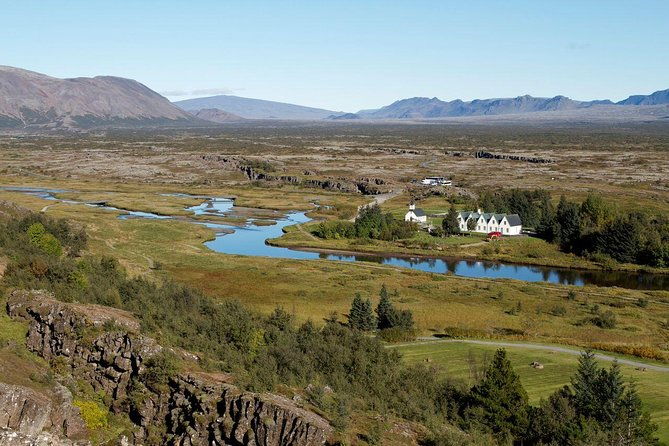 the-golden-circle-guided-bus-tour-from-reykjavik
