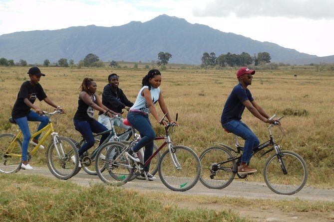 The Great Rift Valley Tour - L Bogoria, L Nakuru, L Naivasha and Hellsgate NP - The Tour Overview and What You Can Expect