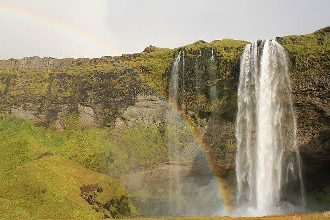 the-great-round-tour-around-iceland-in-13-days