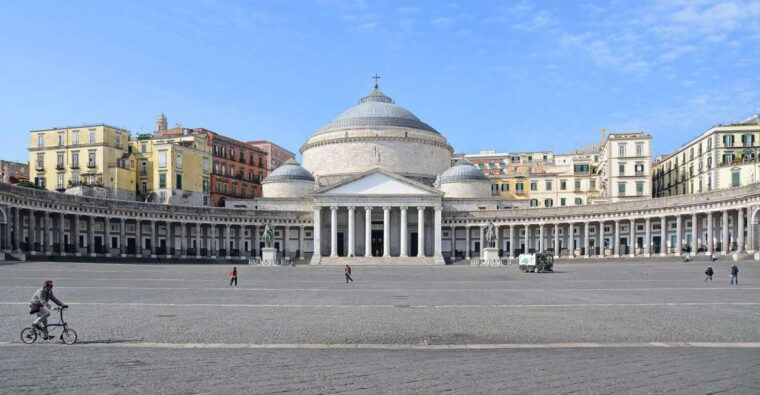 the-greatest-walking-tour-of-naples-and-hidden-gems