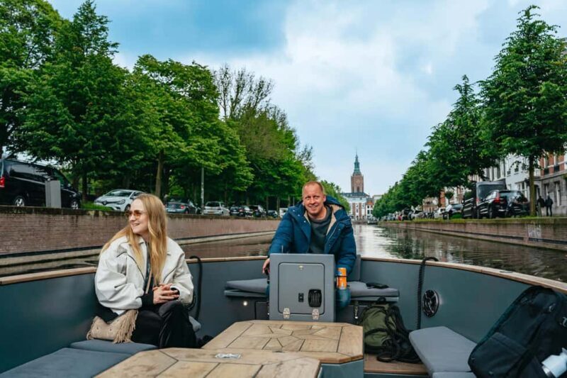 The Hague: Canal Cruise - Key Points
