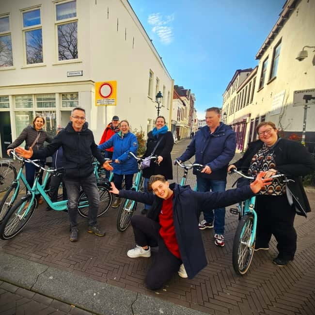 The Hague: Guided Bike Tour with Storyteller Guide - The Tour Setup and Logistics