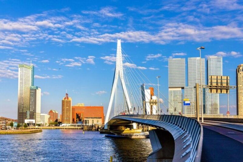 the-hague-private-custom-walking-tour-with-a-local-guide
