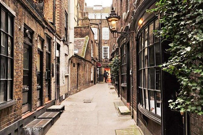 the-harry-potter-walking-tour-with-potter-vision