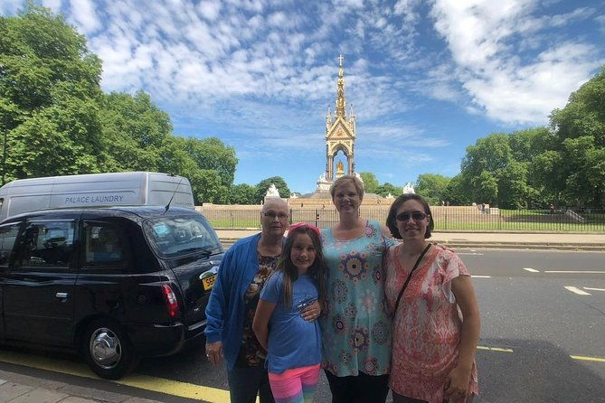 the-heart-of-westminster-private-2-hour-black-cab-tour-in-london-2