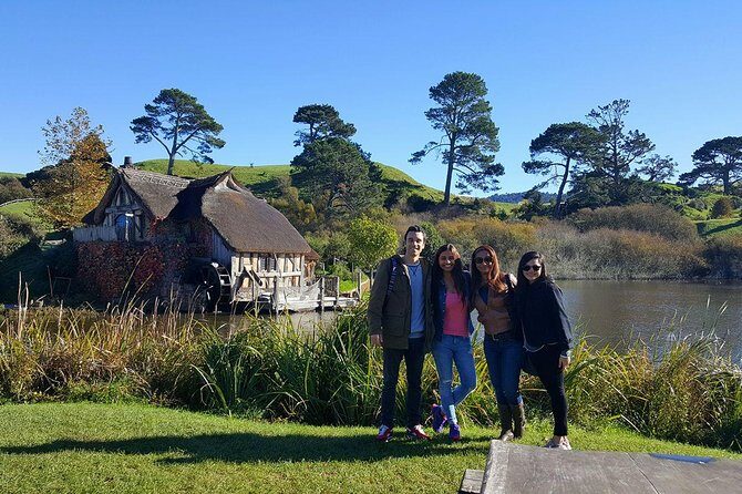 The Hobbiton Movie Set Small-Group Guided Tour from Auckland - Additional Tour Features and Options  
