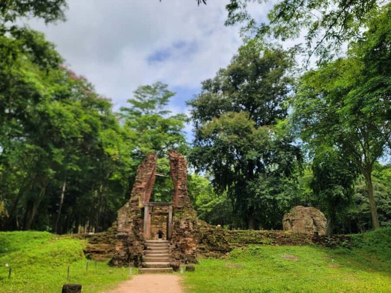 The Journey from Siem Reap to Kratie: Visit Sambo Prei Kuk - Key Points