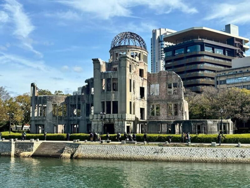 The Journey of Hiroshima from Tragedy to Peace - Introduction to the Hiroshima Peace Memorial Park Tour