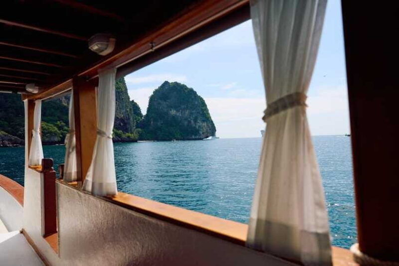 the-krabi-private-party-luxury-boat