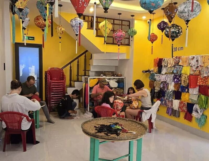 The Lantern Lady: Traditional Lantern Class in Old Town - FAQ